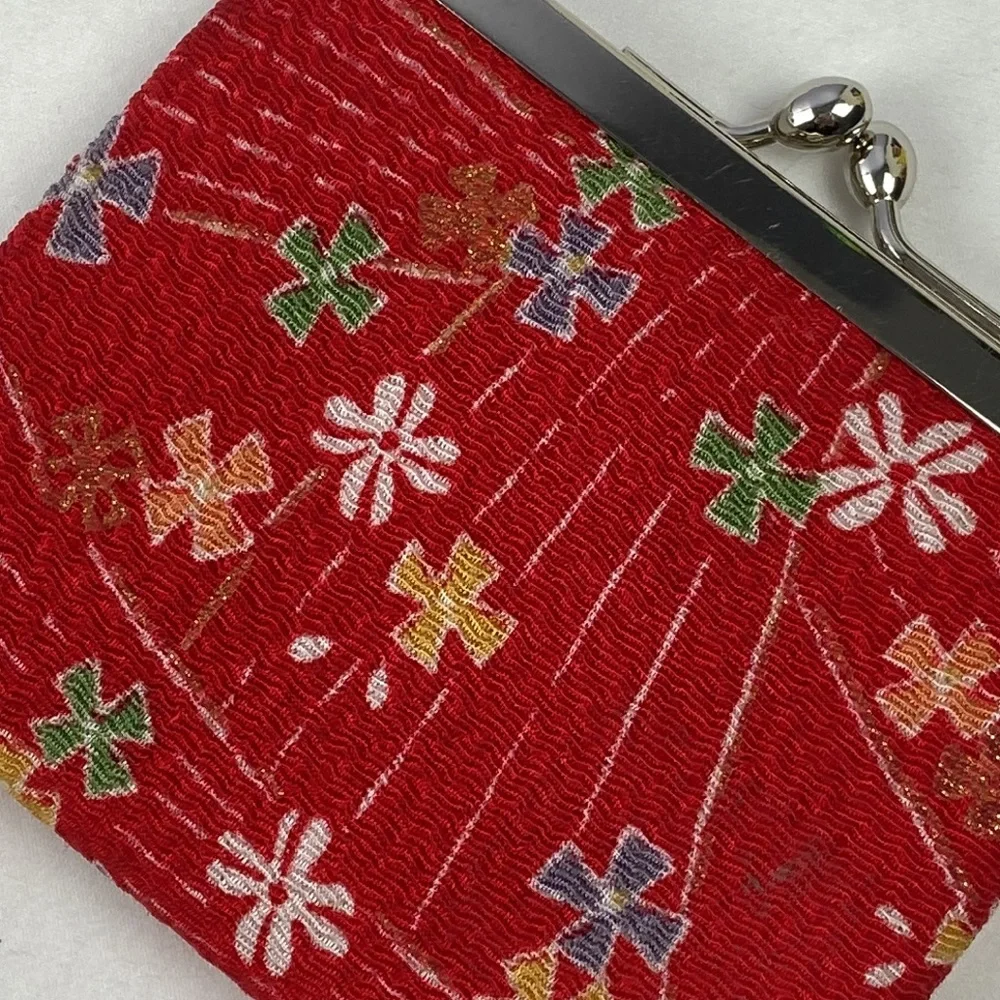 Vintage Silky Japanese coin purse fan side